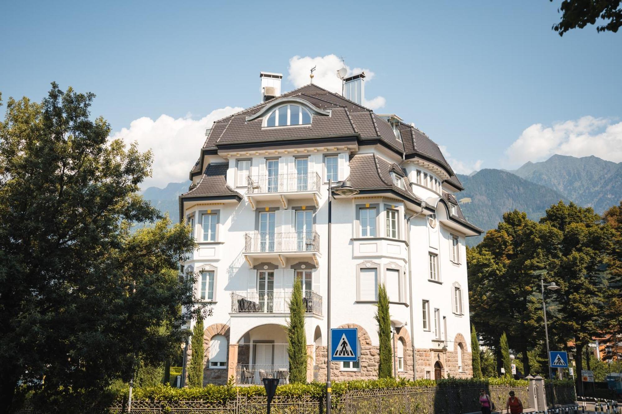 Eden House Experience Apartment Мерано Екстериор снимка